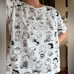 Peanuts AOP Snoopy Boxy Crop Tee French Terry Knit Size M Short Sleeve